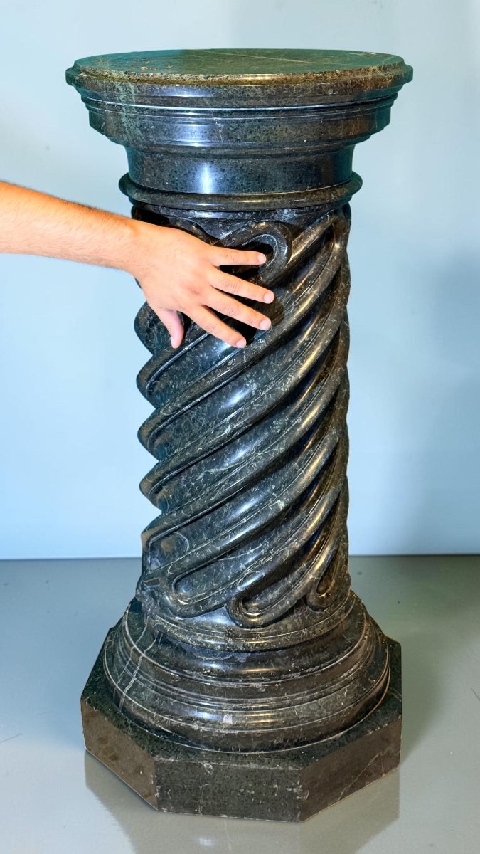 Serpentine Green Marble Capital -photo-3