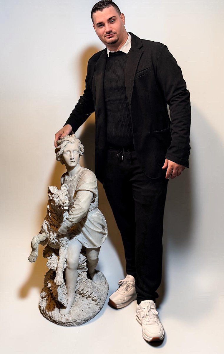 Statue représentant « Le Jeune Romilly » (1863), attribuée à Alexander Munro, Marbre Carrara -photo-8