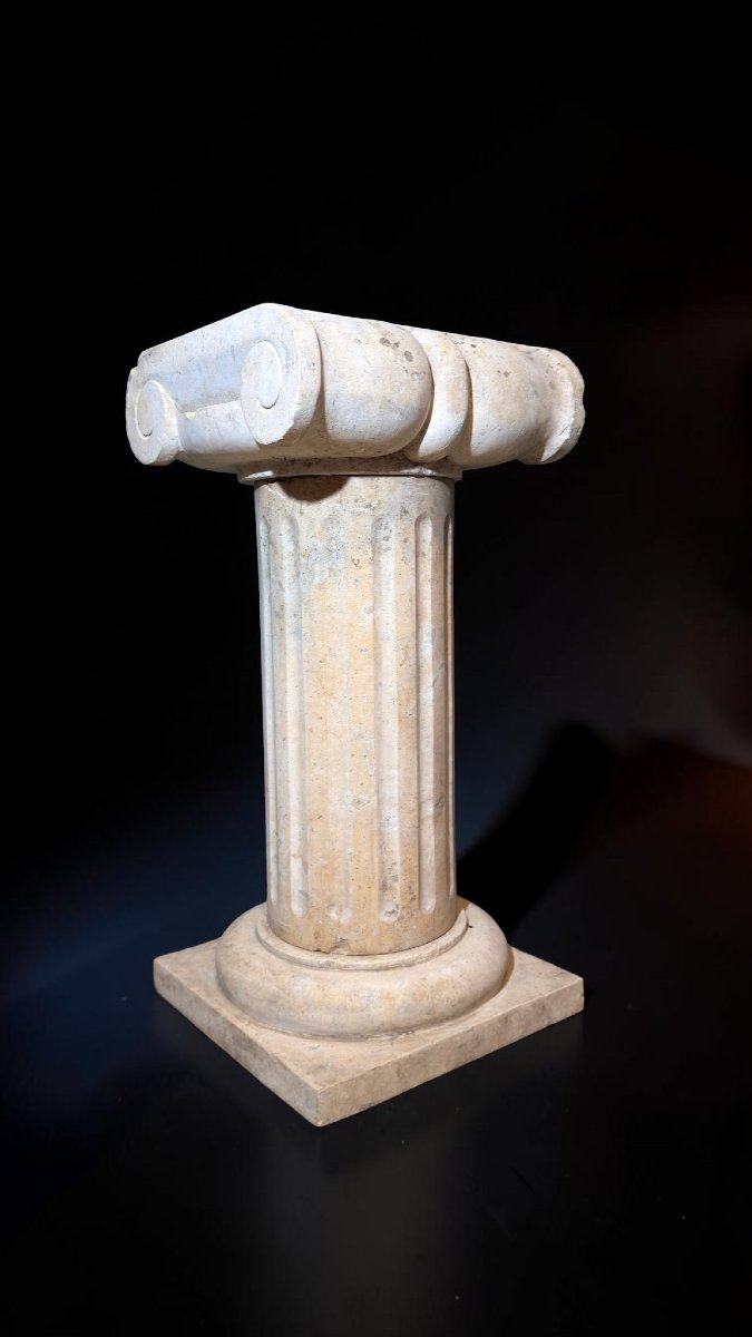 Capitals In Roman Travertine Marble -photo-6