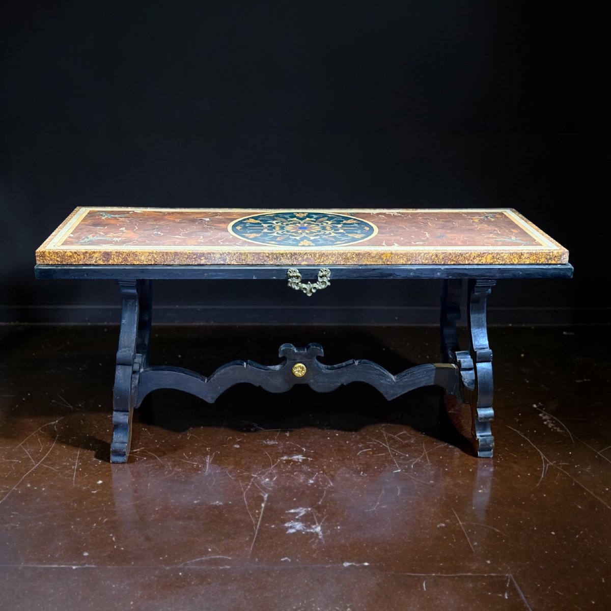Marble Table -photo-3