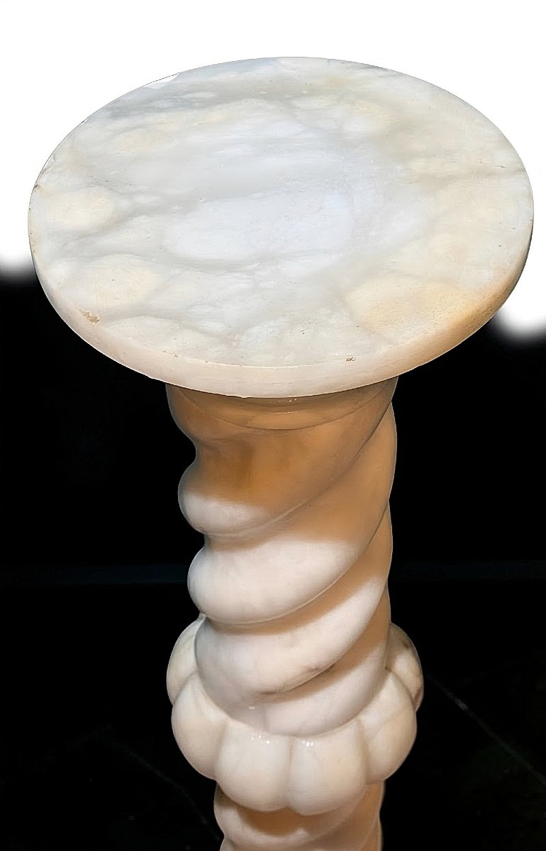 Chapiteau Torsadé en marbre blanc de Carrare-photo-2