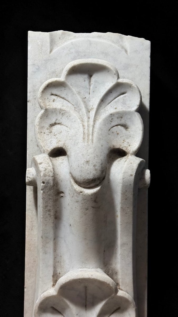 Pair Of Small Decorative Architectural Elements In White Carrara Marble -photo-4