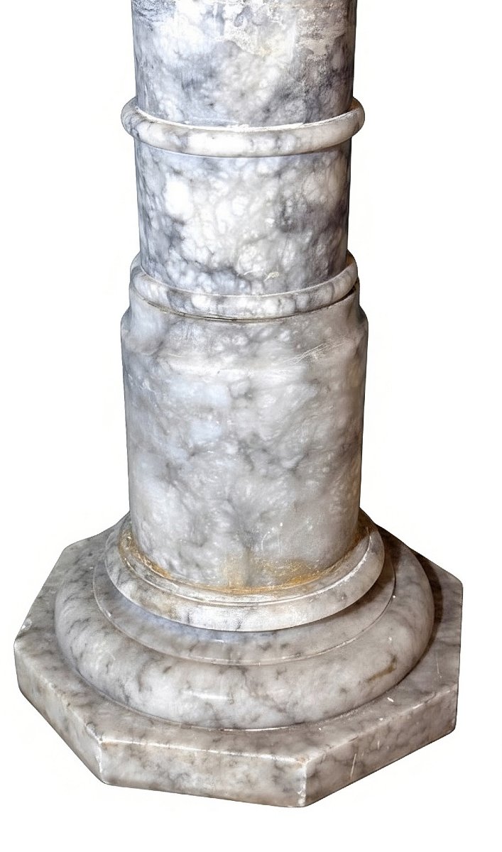 Arabescato Marble Column -photo-1