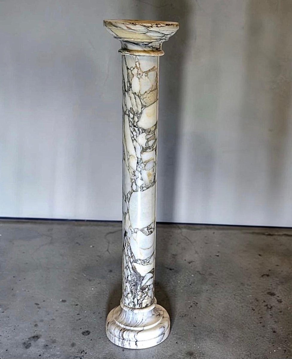 Calacatta Oro Marble Column -photo-2