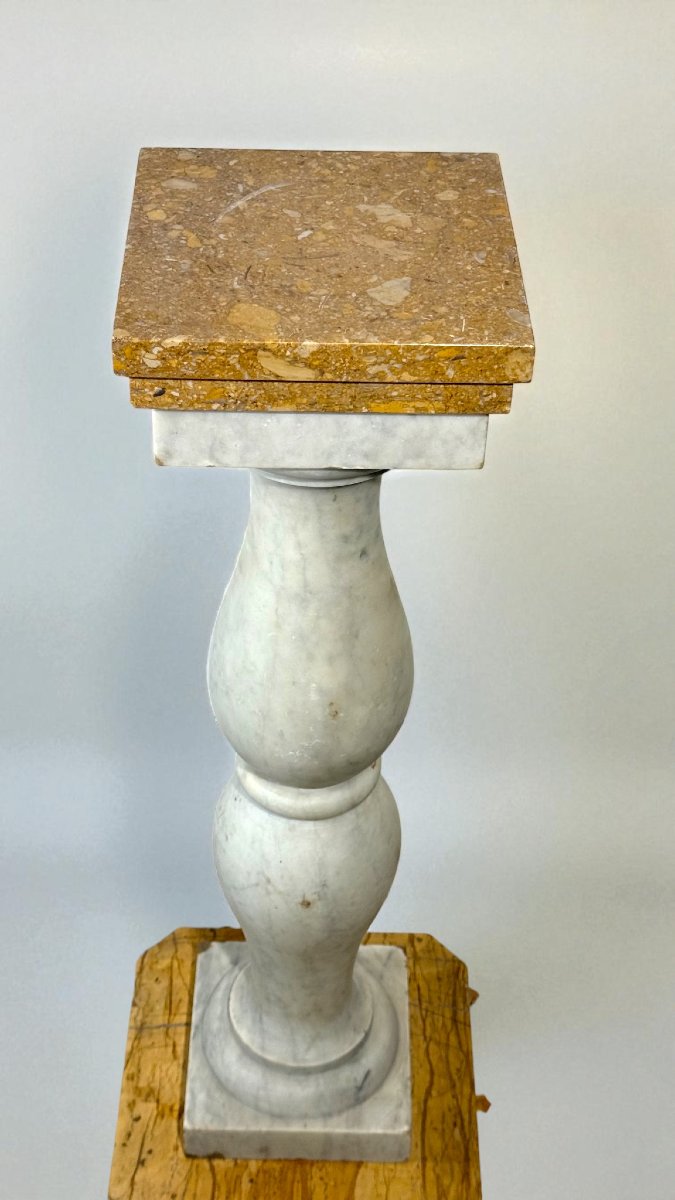 Colonne/Chapiteau en marbre blanc statuaire de Carrare et marbre jaune de Sienne XVIII° -photo-3