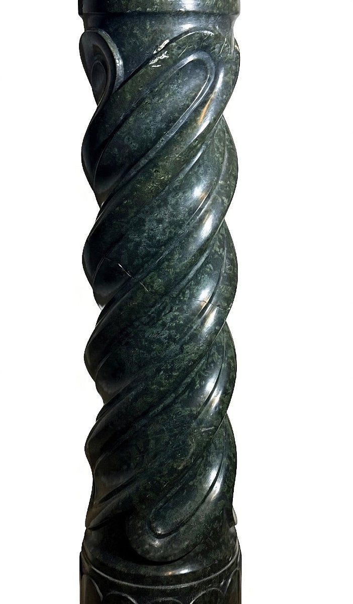Twisted Column/capital In Green Marble -photo-6