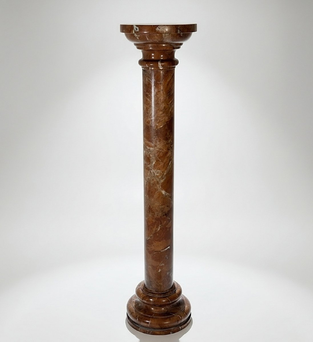 Colonne en Marbre Rouge de Vérone