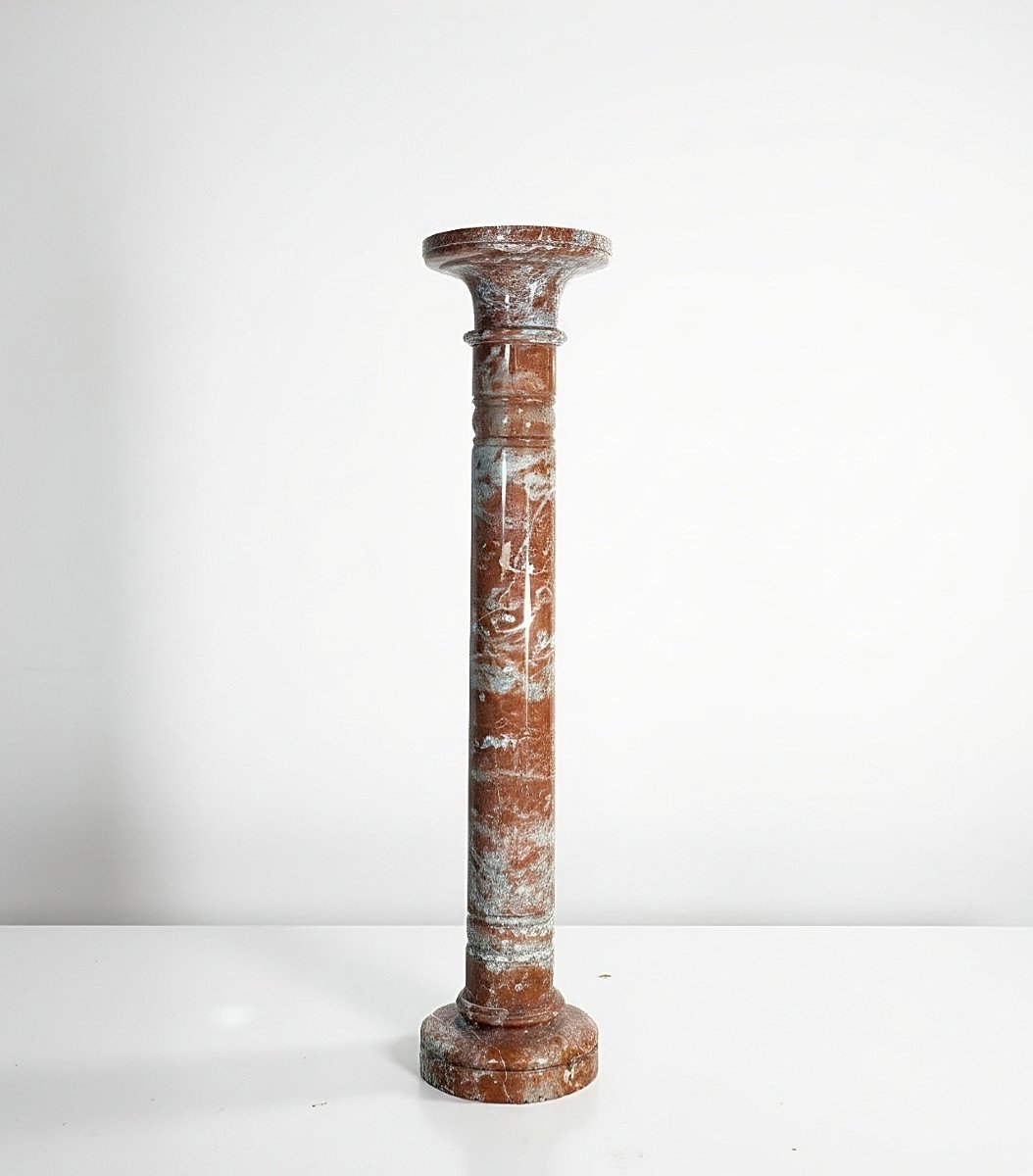 Colonne en Marbre Rouge