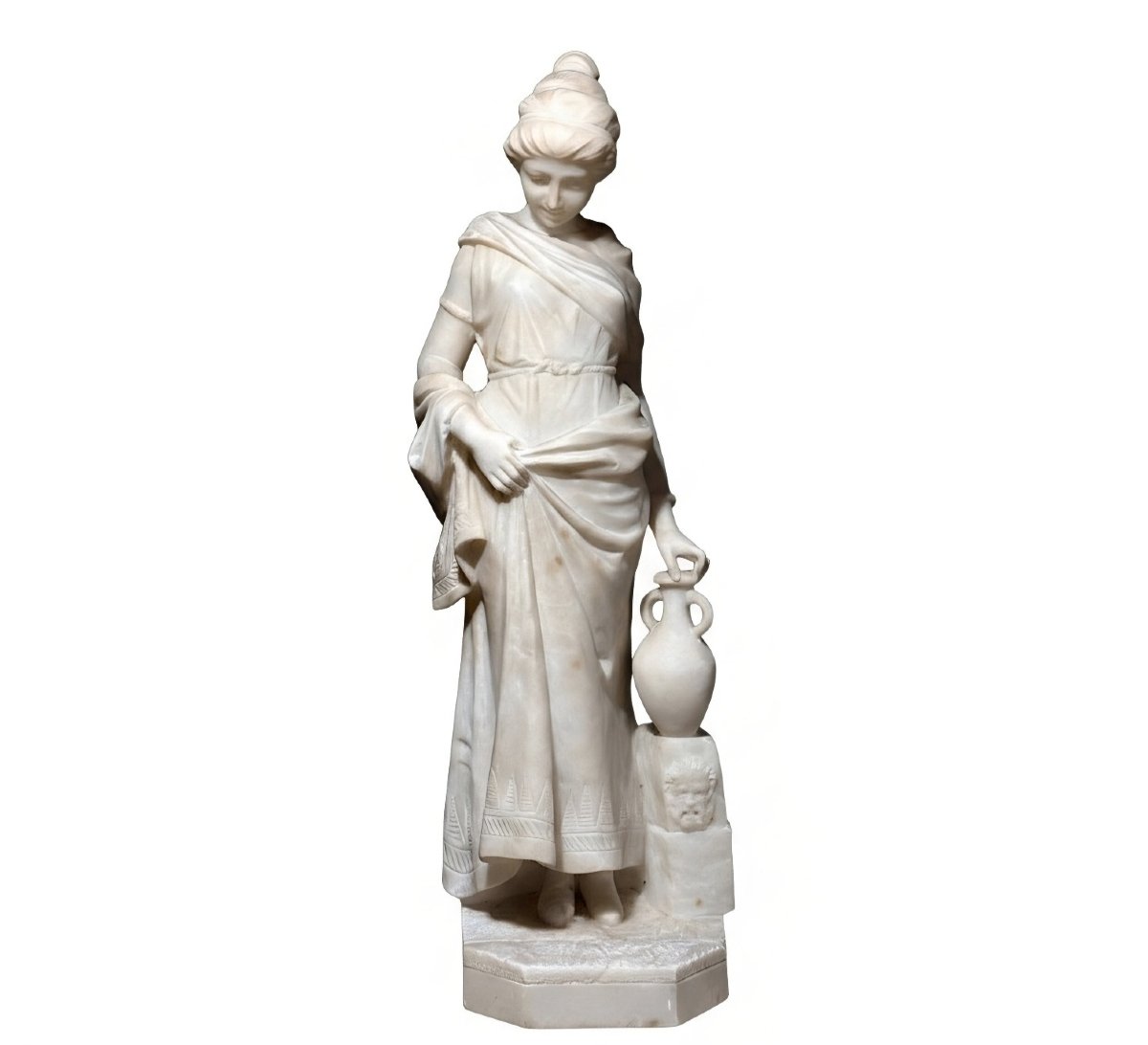 Statue représentant une dame néoclassique tenant une cruche 