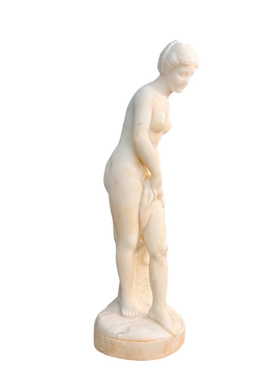 Statue Nude Woman In Carrara Marble -photo-6