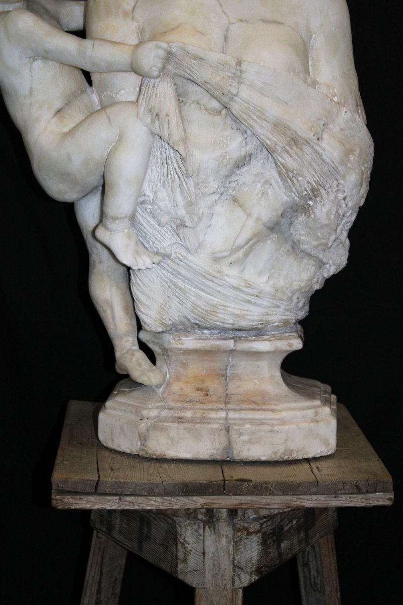 Statue Of A Young Girl With Eros In White Carrara Statue Marble -photo-4