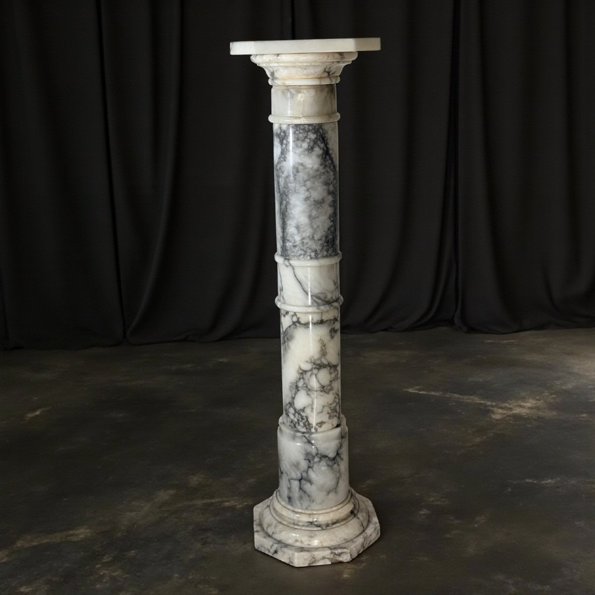Column In Arabescato Marble  -photo-6