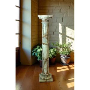 Column In Green Onix 