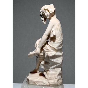 Statue jeune fille souriante Marbre