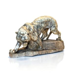 Roaring Tiger In Yellow Arabescato Marble