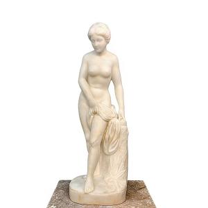 Statue Nude Woman In Carrara Marble 