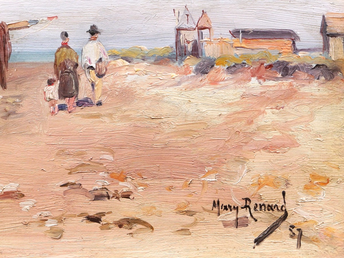 Mary Renard, Family Stroll On The Beach At Ver Sur Mer (calvados, Normandy)-photo-3