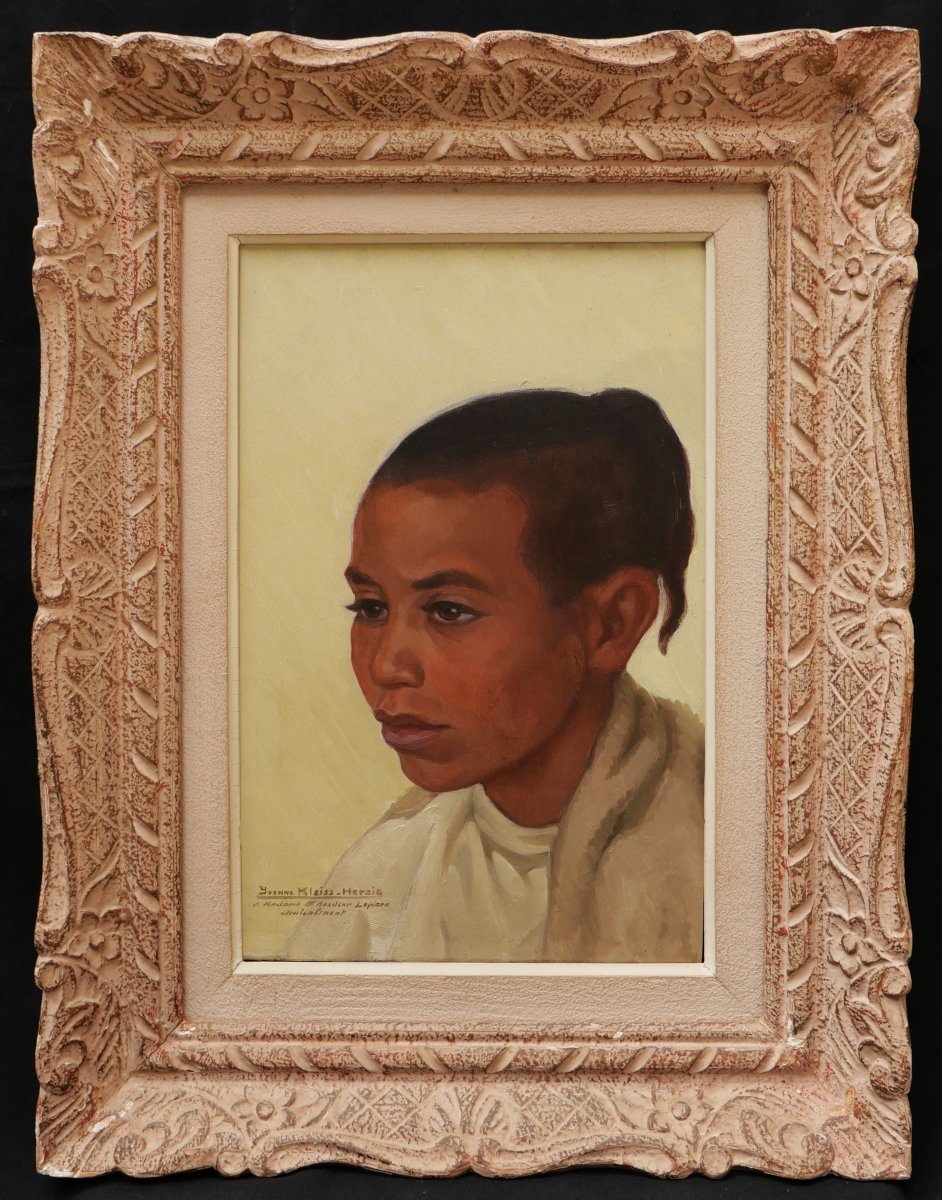 Yvonne Kleiss-herzig, Portrait Of A Child From Algeria-photo-2