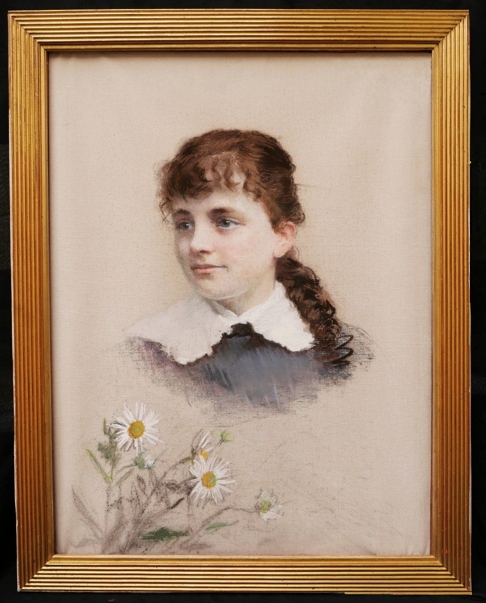 French School Of The 19th Century, Portrait Of Marguerite-photo-3