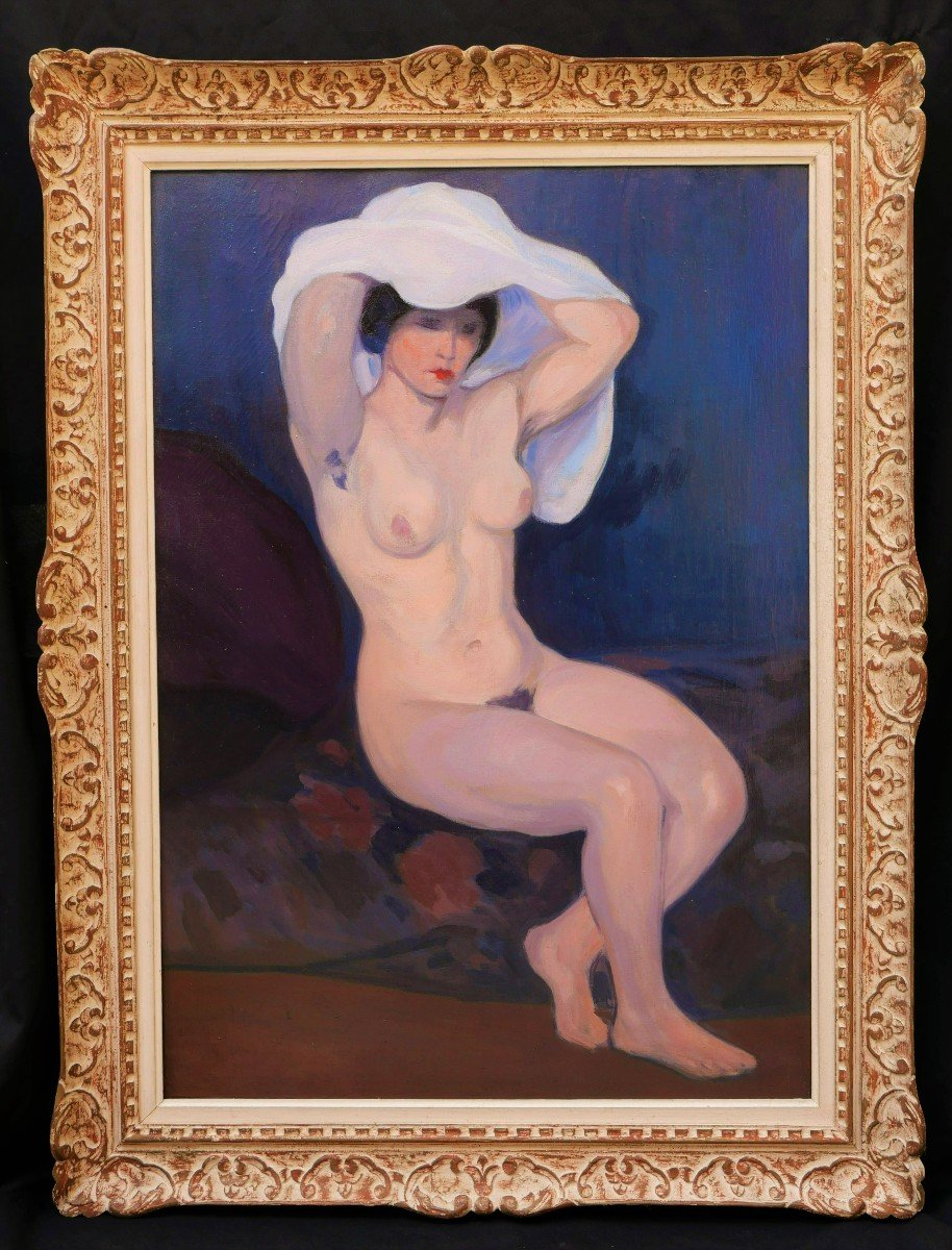 Luis Eduardo De La Rocha Canals, Nude Seated On A Blue Background (large Format)-photo-3