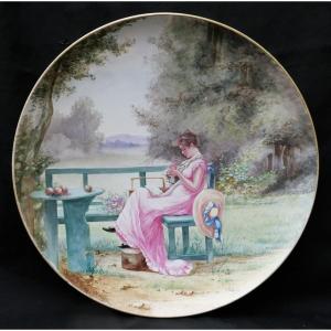 Creil & Montereau, Round Charger In Painted Creamware