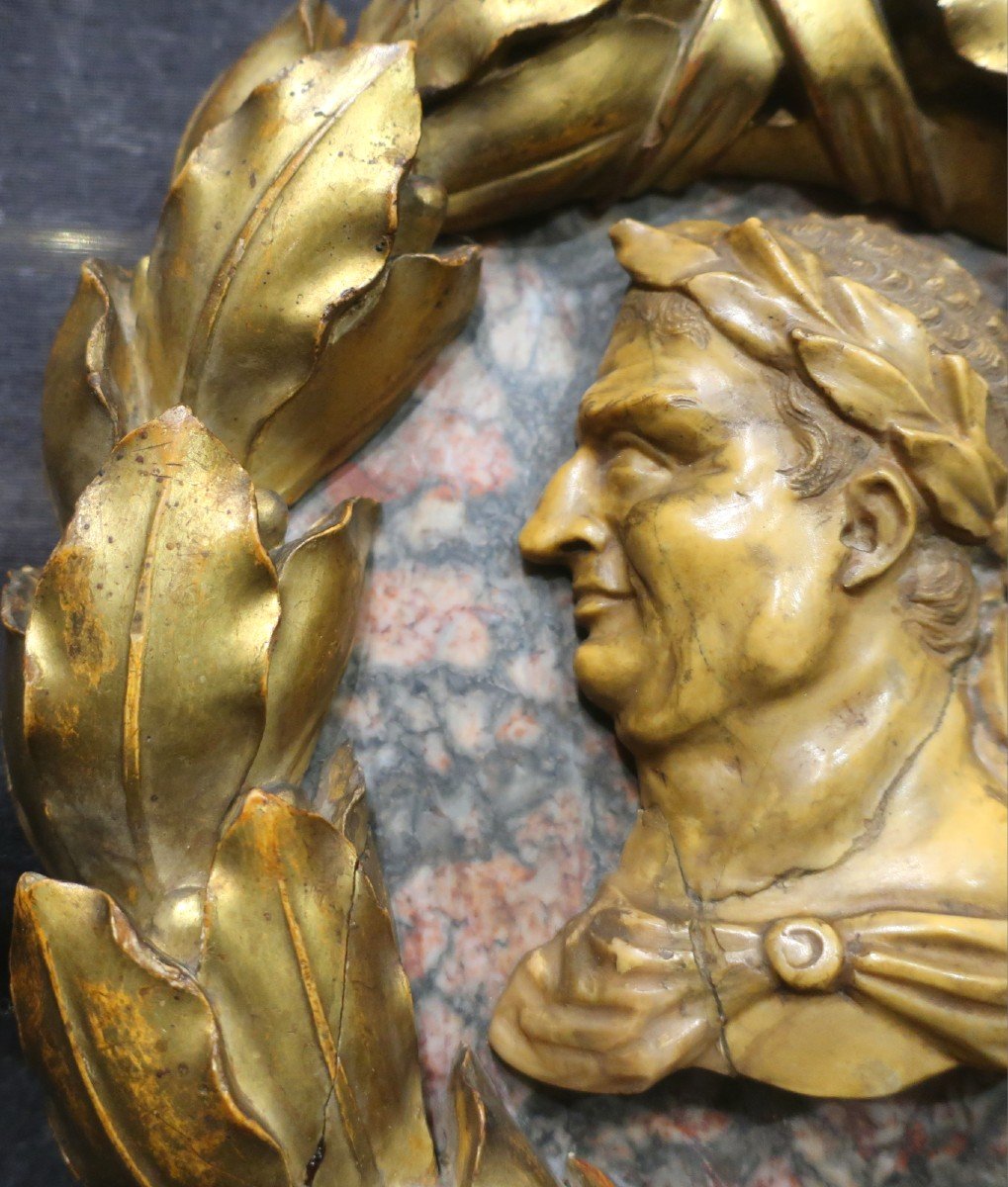 Profil empereur romain marbre et bois doré Italie fin XVIII°-photo-3