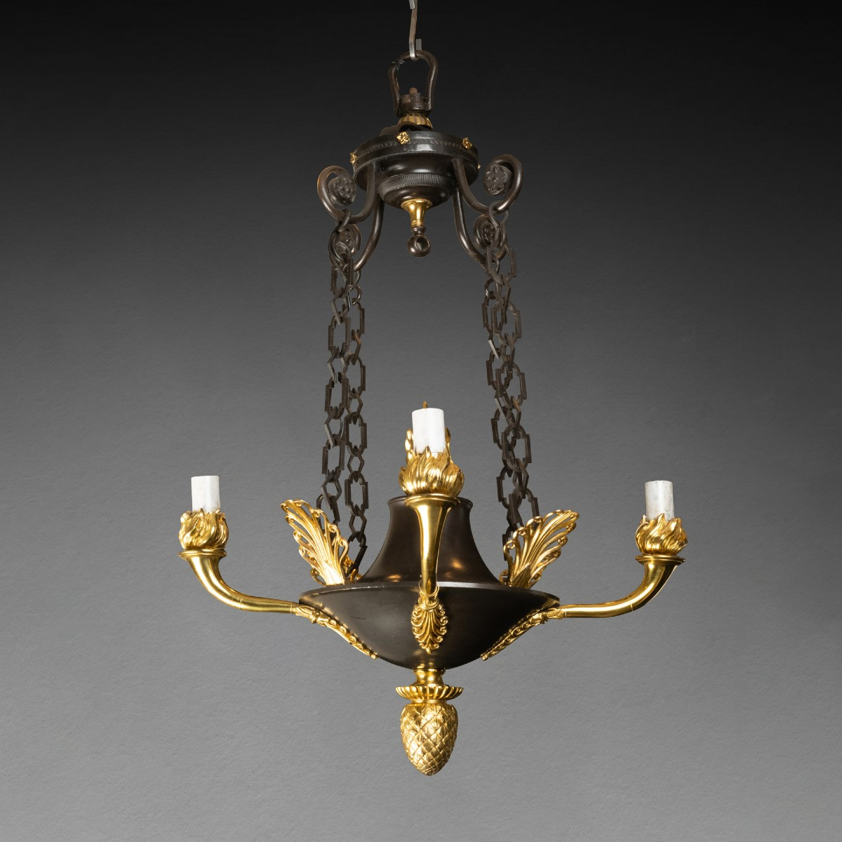 Lustre à quatre lumières en bronze patiné et doré premier tiers du XIX ème siècle-photo-3