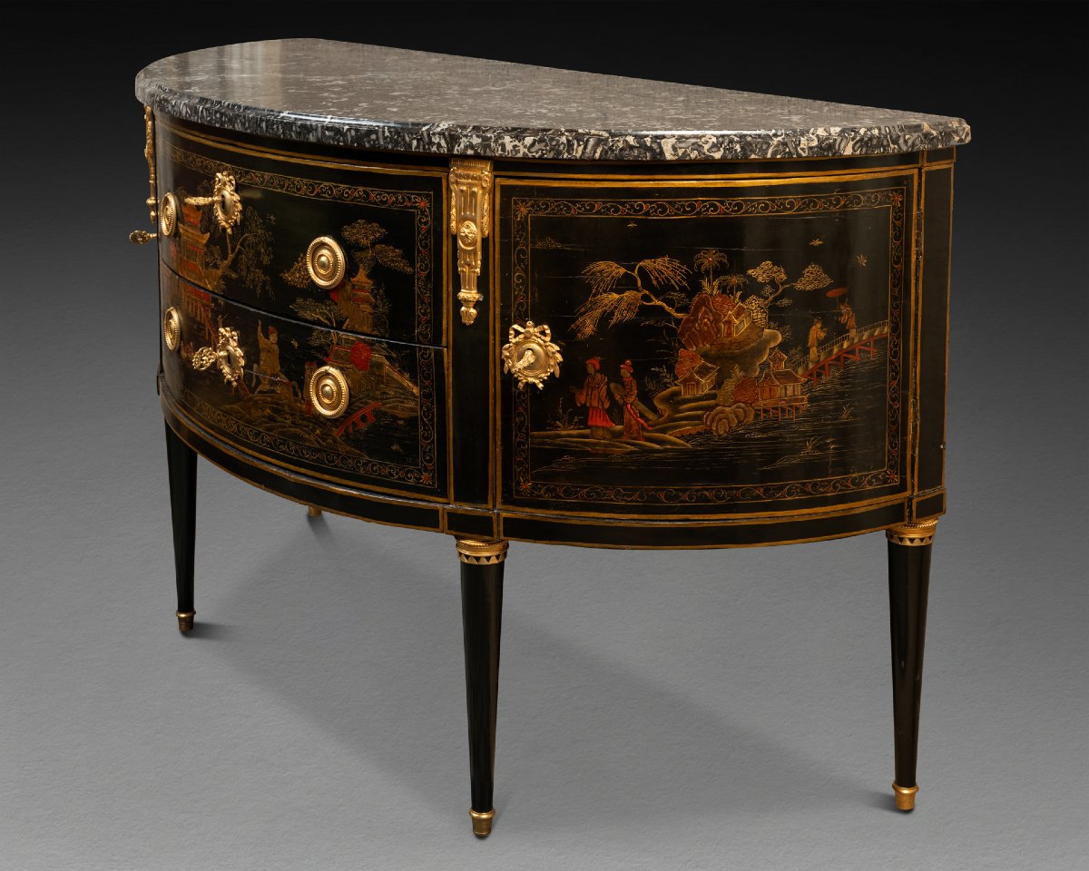 Commode en vernis martin époque Louis XVI signée "RUBESTUCK"-photo-2