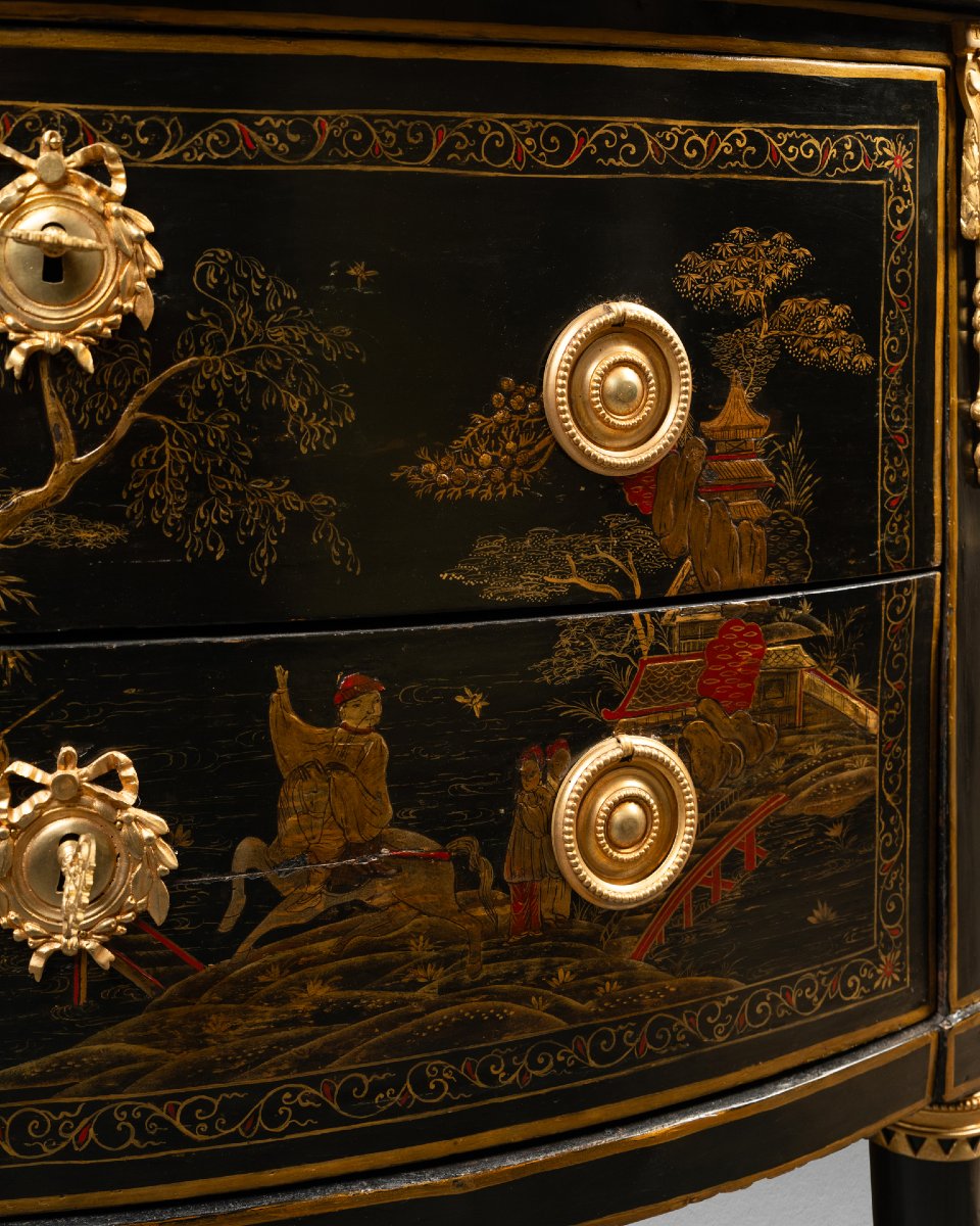 Commode en vernis martin époque Louis XVI signée "RUBESTUCK"-photo-2