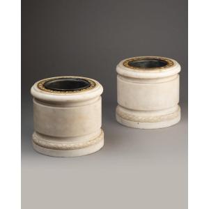 Pair Of White Marble Planters From The Neoclassical Period