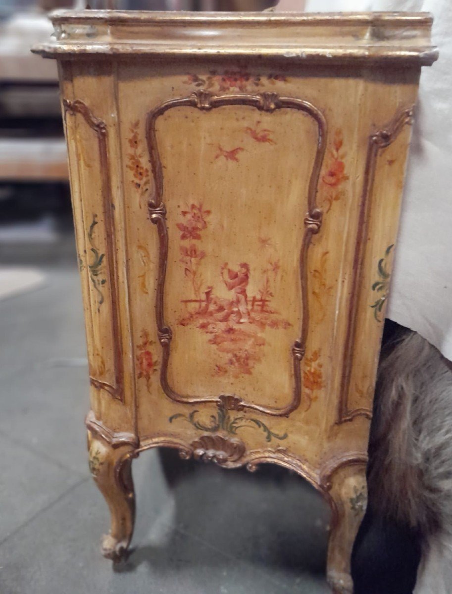 Commode Italienne Peinte Et Dorée A La Main-photo-8