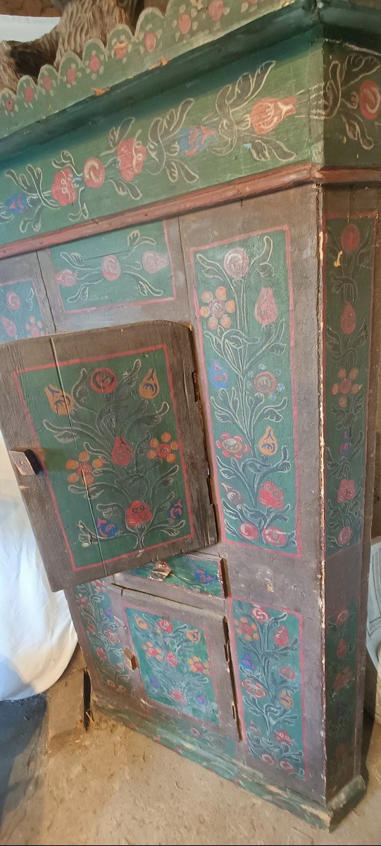 Encoignure d'Europe De l'Est Fin 18em-photo-2