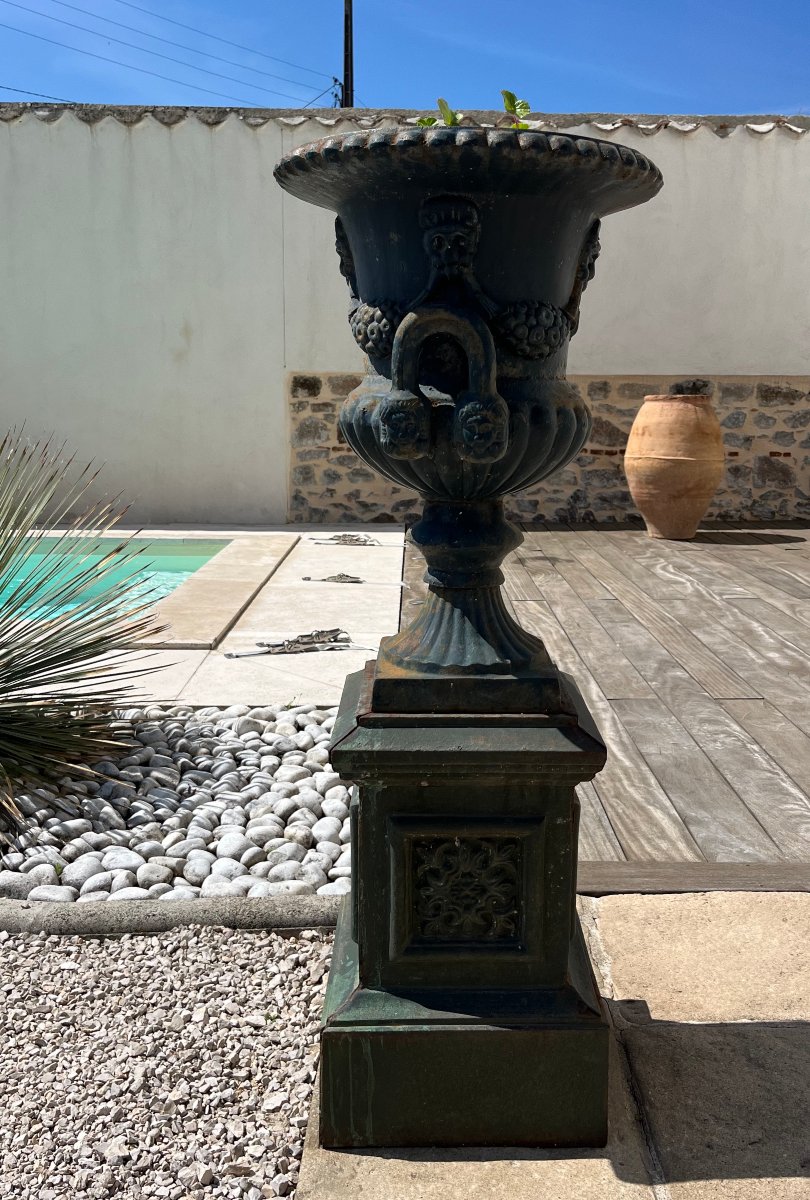 Paire de vases Médicis en fonte-photo-4