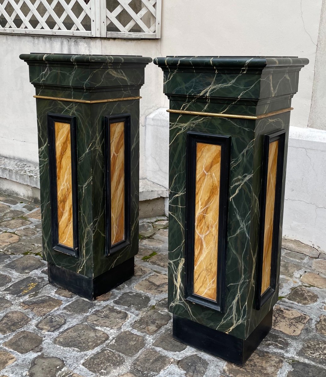 Paire De Grandes  Gaines Louis XVI, En Bois Peint .-photo-3