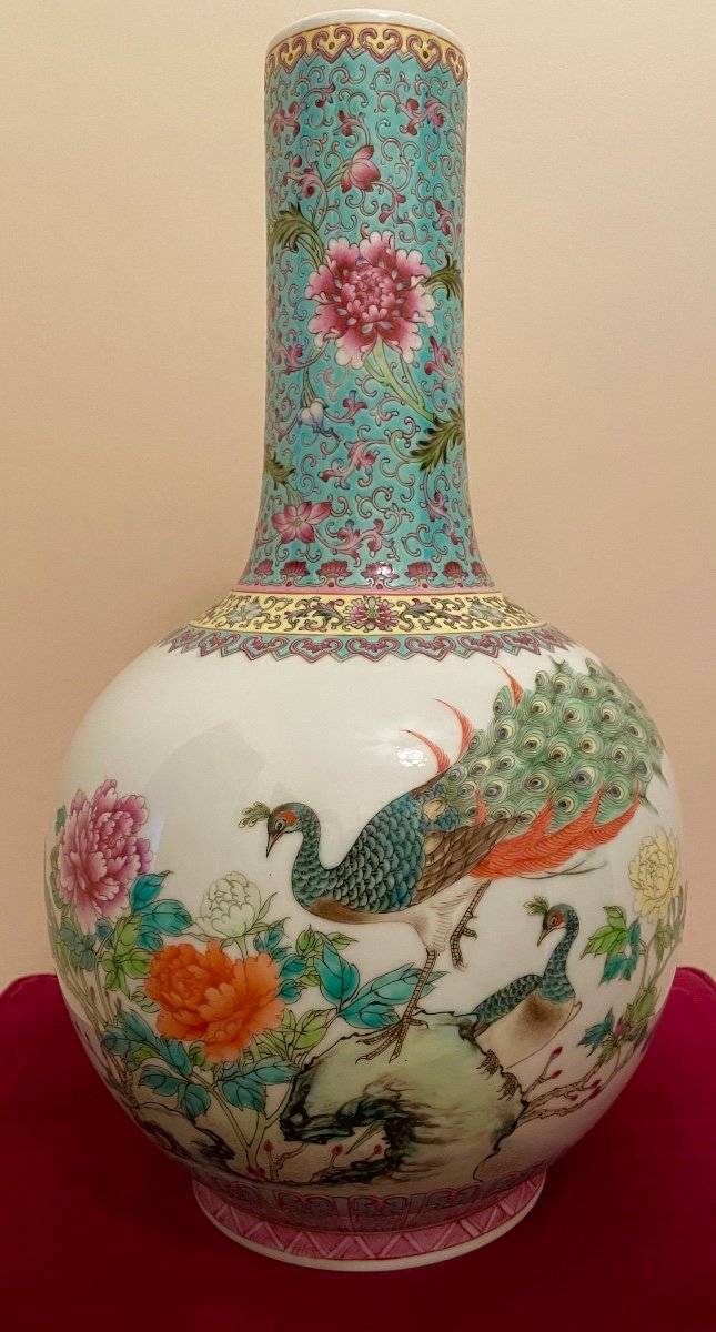 Paire De Vases Chinois En Porcelaine Dure-photo-5
