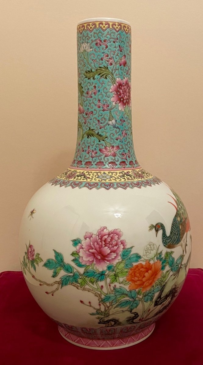 Paire De Vases Chinois En Porcelaine Dure-photo-7