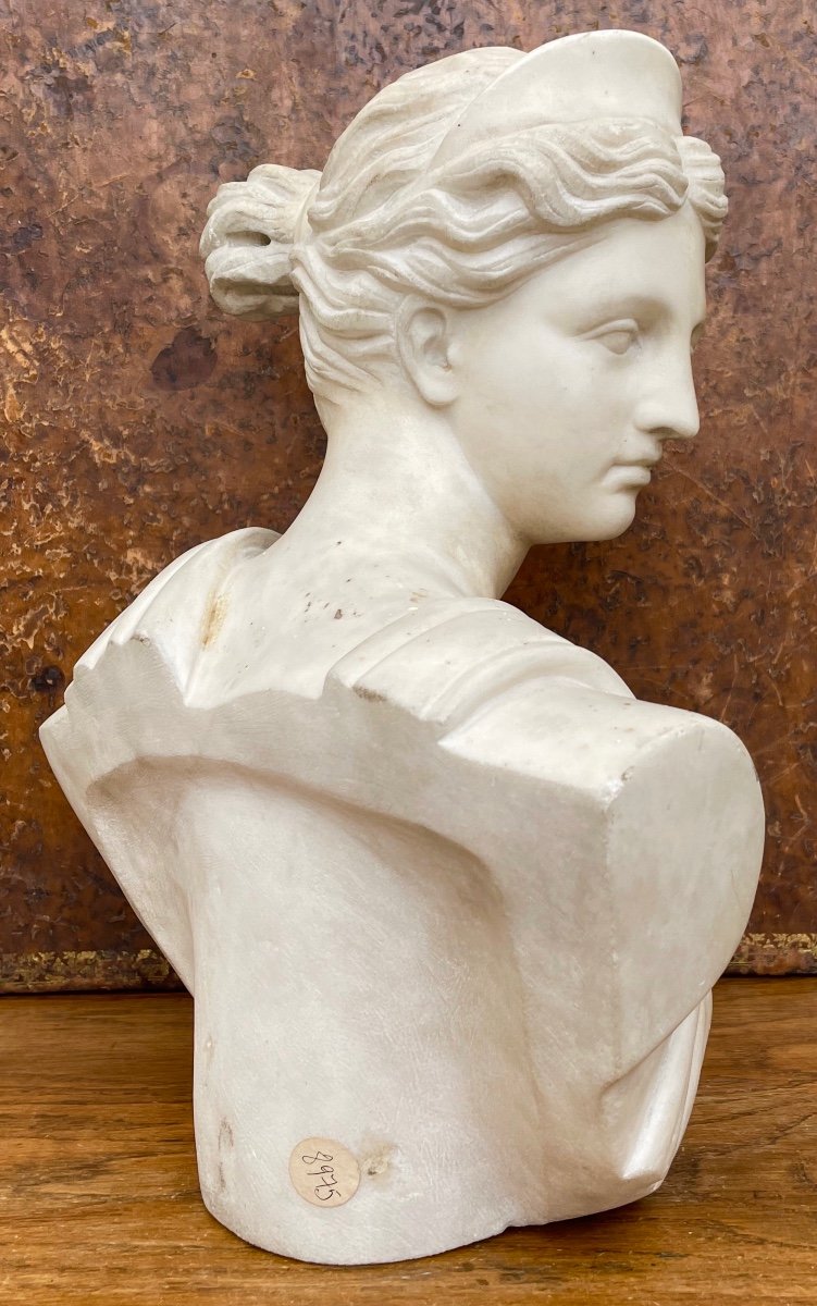 Sculpture En Marbre. Buste De Femme à l'Antique.-photo-6