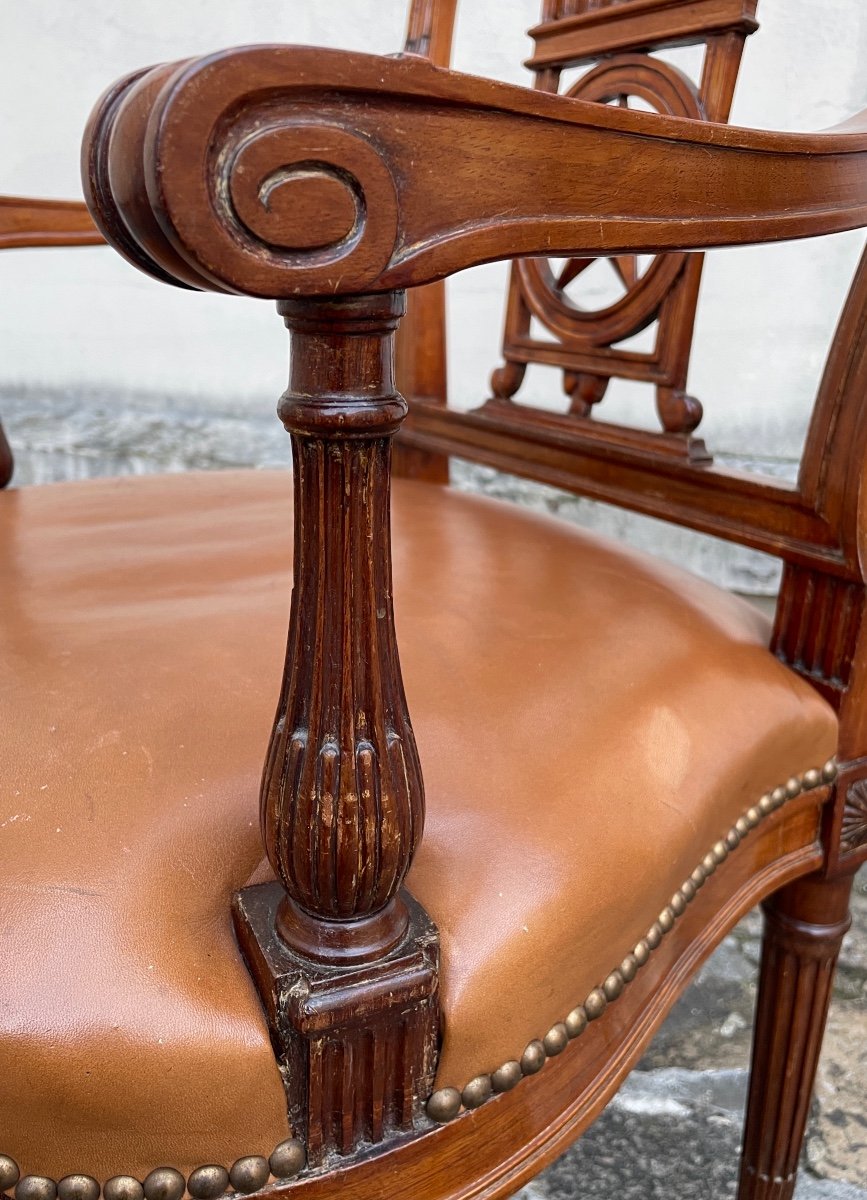 Mahogany Office Chair-photo-1