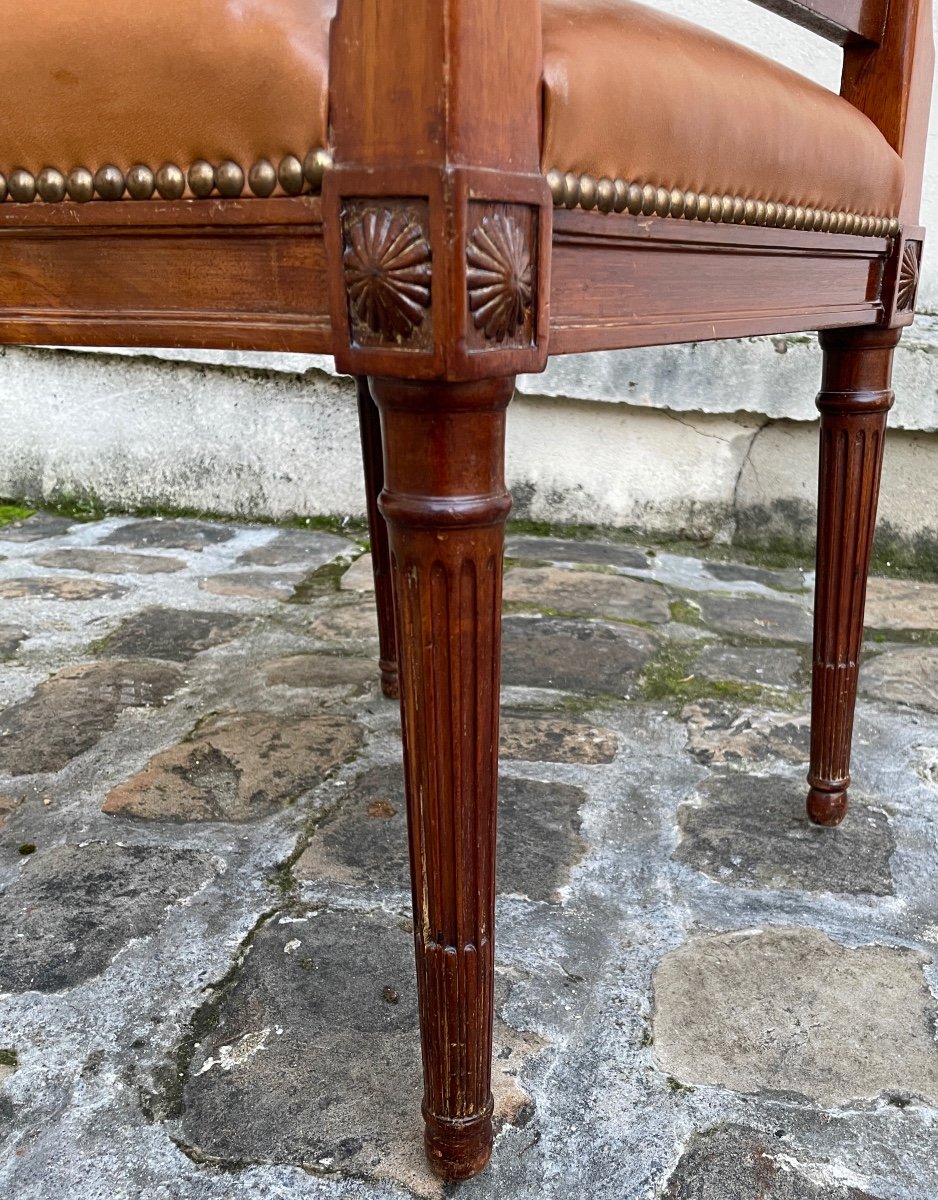 Mahogany Office Chair-photo-5