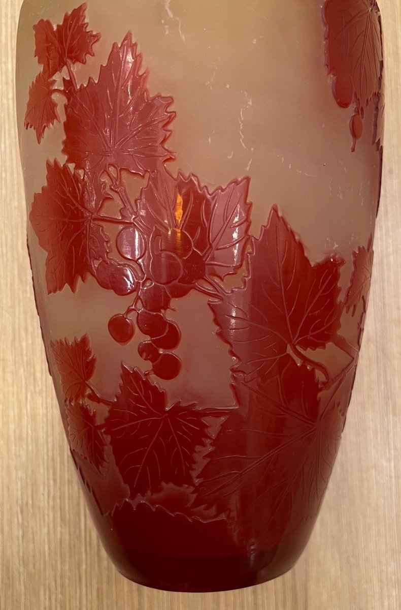Emile Gallé. Vase Art Nouveau Aux Feuilles De Vigne Rouges-photo-3