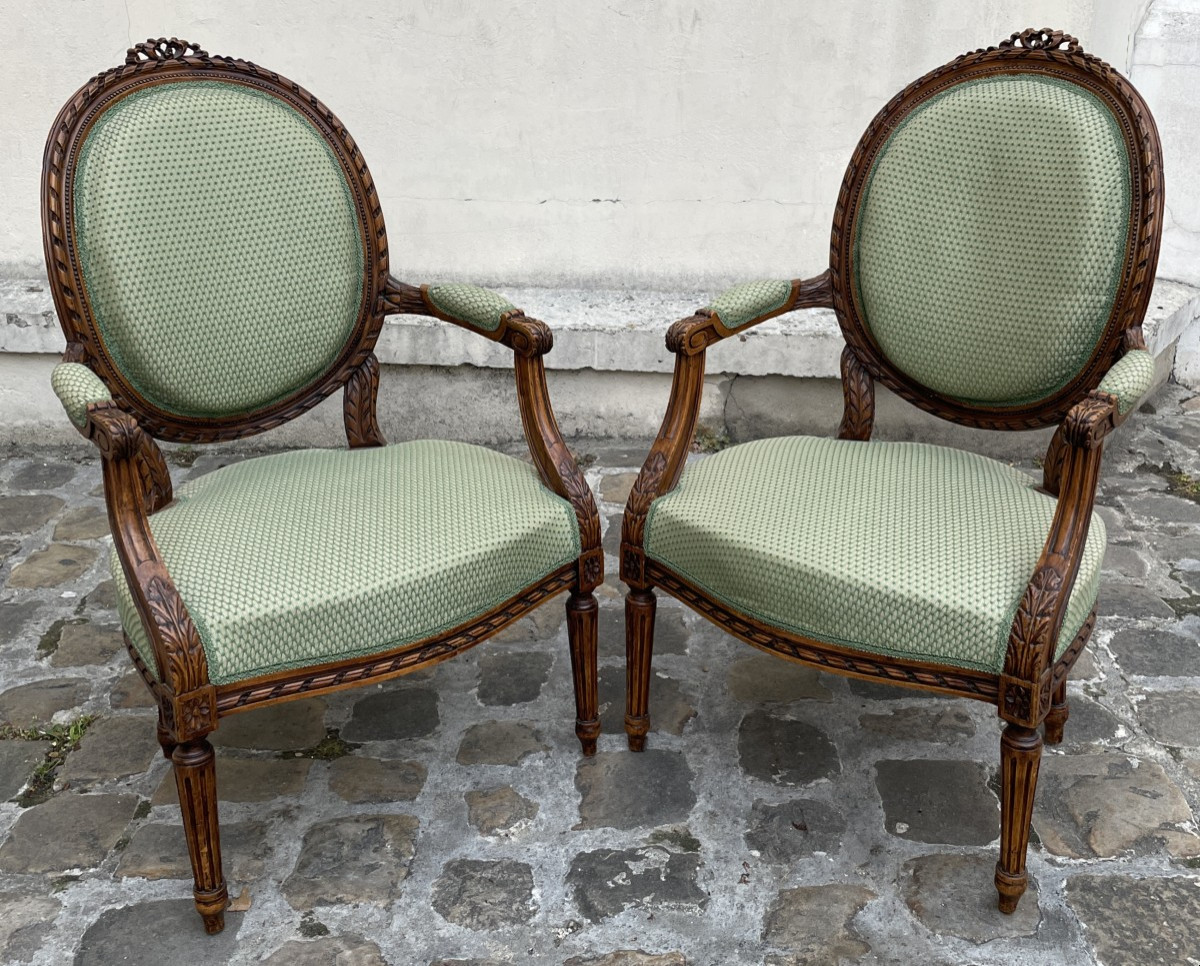 Pair Of Louis XVI Style Cabriolet Armchairs-photo-2