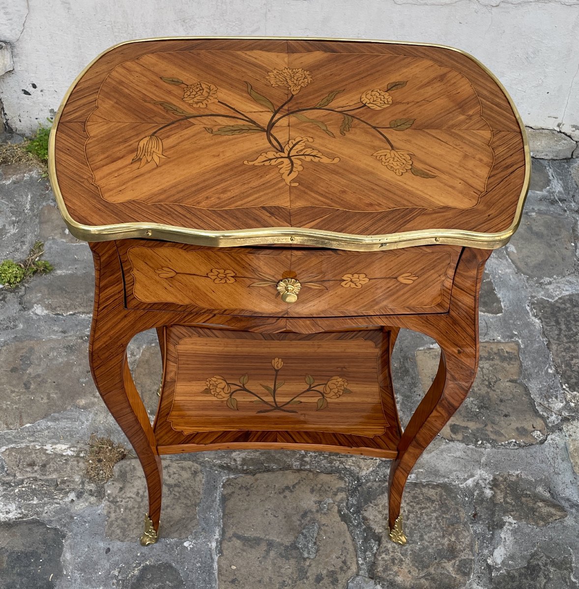 Louis XV Coffee Table With Inlay On All Sides -photo-2