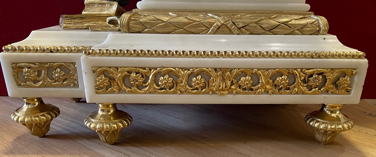 Louis XVI Clock, Made Of Bronze And Carrara Marble-photo-5