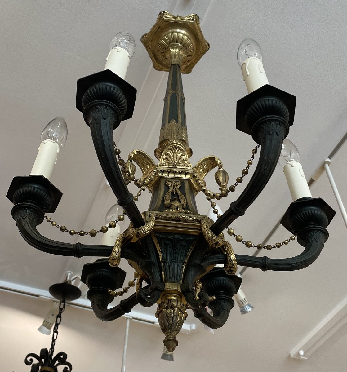 Lustre Empire -photo-2