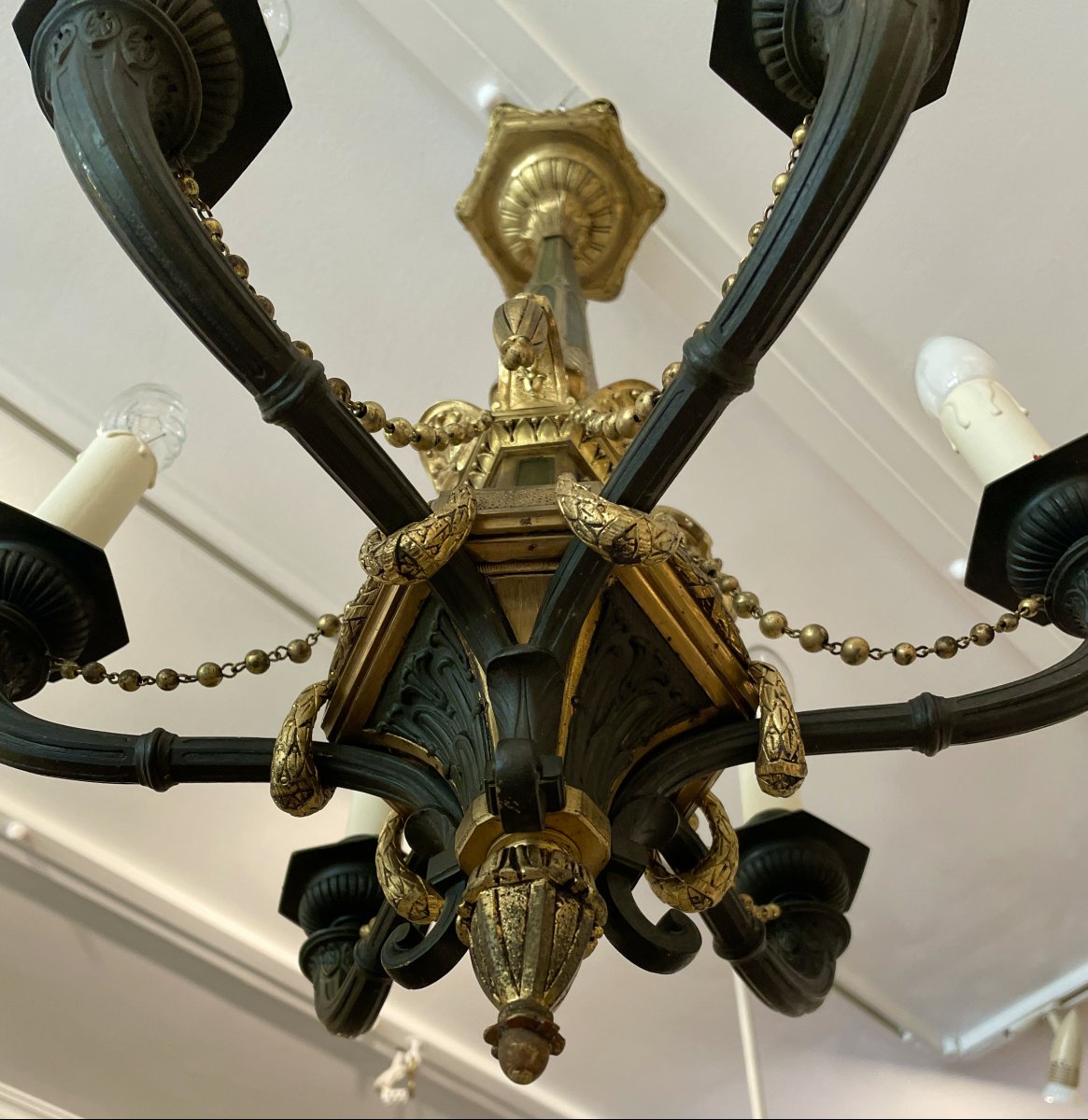 Lustre Empire -photo-5