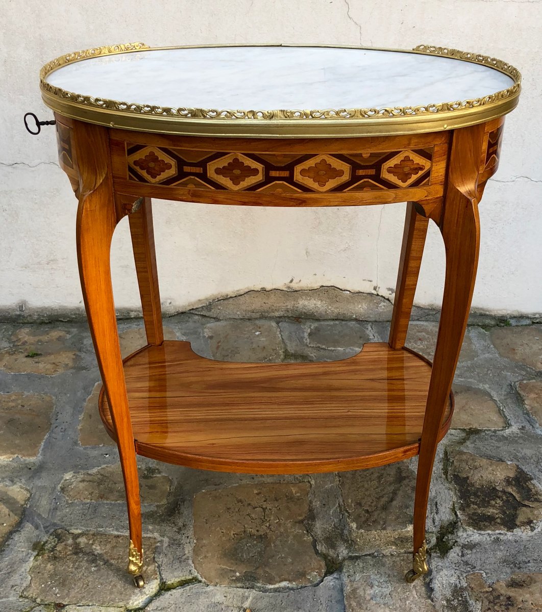 Oval Table Transition-photo-4