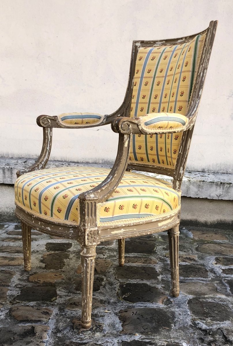 Louis XVI Cabriolet Armchair-photo-5