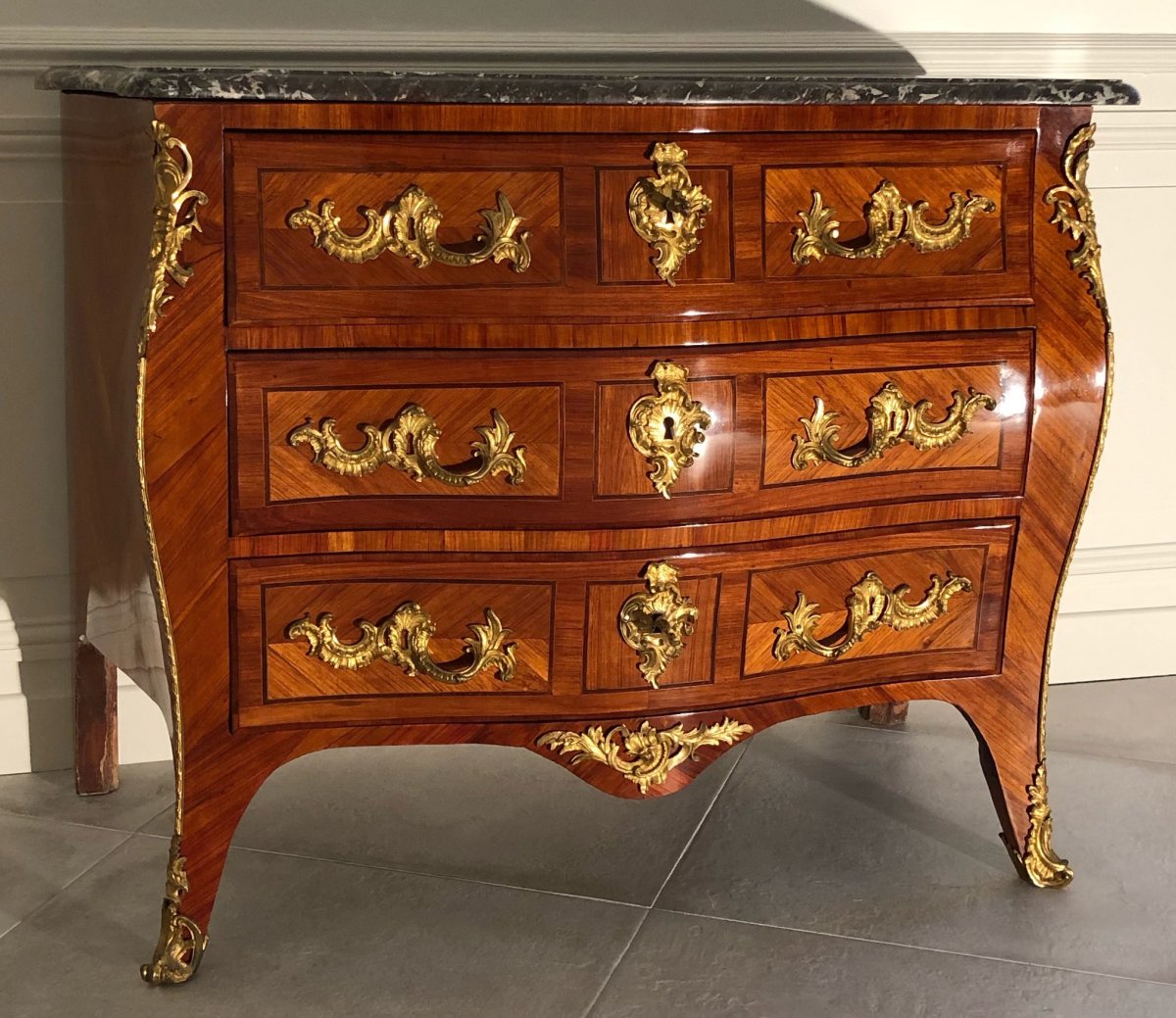 Commode d'époque Louis XV Estampillée J.c. Ellaume-photo-7