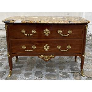 Regency Period Chest Of Drawers In Solid Mahogany