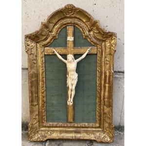Regency-period Ivory Crucifix With Living Christ